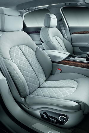
Audi A8 (2011). Intrieur Image21
 