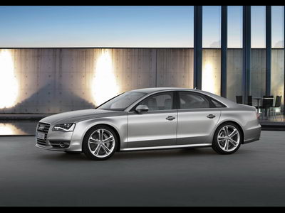 
Audi S8 (2012). Design Extérieur Image4
 