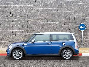 MINI_CLUBMAN_OUT_05