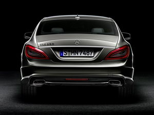 
Vue de l'arrire de la nouvelle gnration de Mercedes CLS.
 