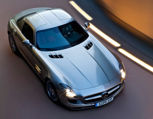 
Design extrieur de la Mercedes-Benz SLS AMG 25
 