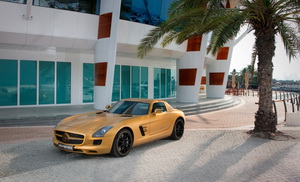 
 Mercedes-Benz SLS AMG Desert Gold. Image 7
 