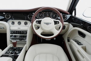 
Bentley Mulsanne (2010). Intrieur Image1
 
