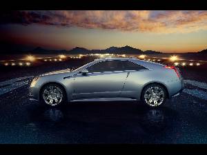 CADILLAC_CTS_COUPE_CONCEPT_2008_OUT_07