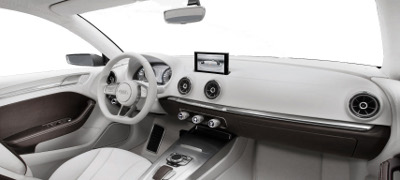 
Découvrez l'intérieur de l'Audi A3 E-Tron Concept.
 