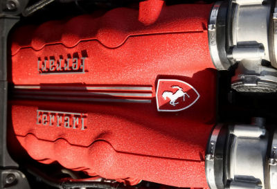
Prsentation du moteur de la Ferrari California.
 