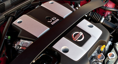
Prsentation du  moteur V6 de 3,7L et de 322 ch de la Nissan 370Z.
 